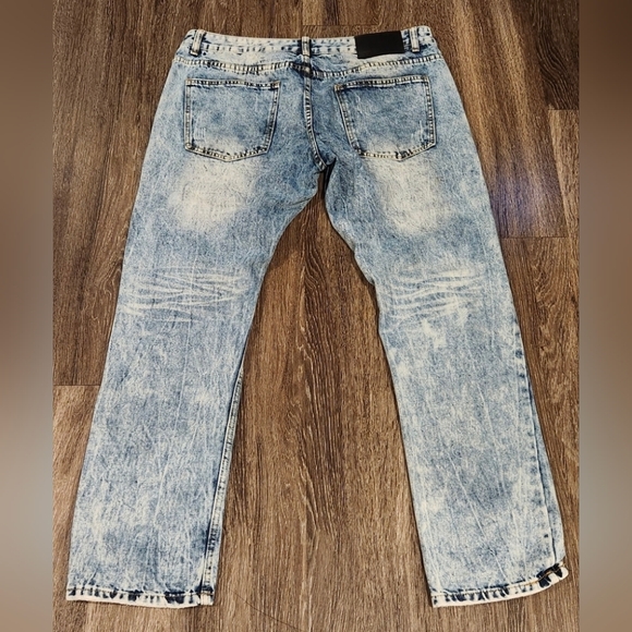 True Rock Men’s Distressed Jeans | Acid Wash Denim | Like New - Picture 2 of 8